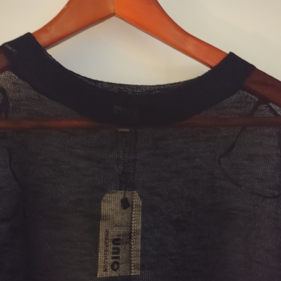 UNIQ | Black Mesh Lightweight Oversized Long Sleeve Sweater - Picture 5 of 5